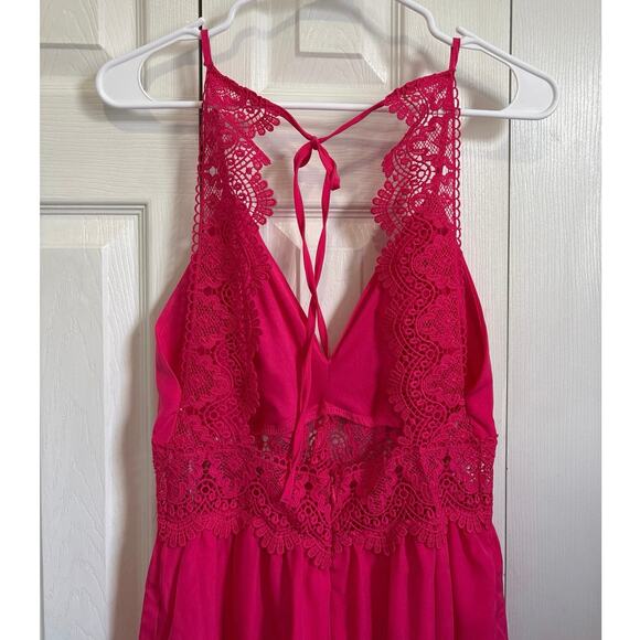 Love Tree Hot Pink Lace Trim Open Back Romper Size Small - Picture 5 of 8